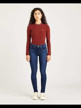 Levis Shaping Skinny - High-Rise Skinny Jeans in Dark Blue